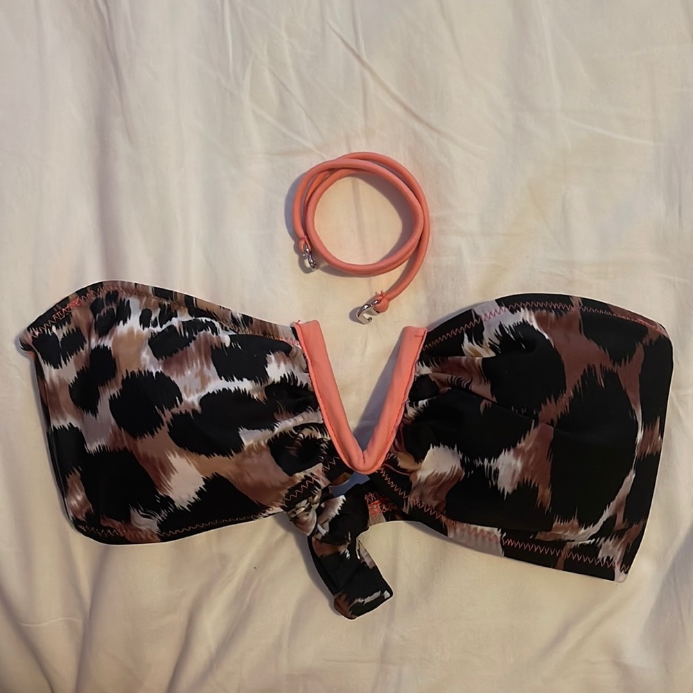 Print bikini top
